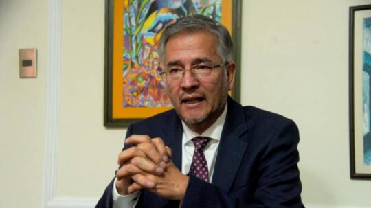 «What is happening to Bolivian diplomacy today did not happen even in the worst dictatorships,» said Viscarra.